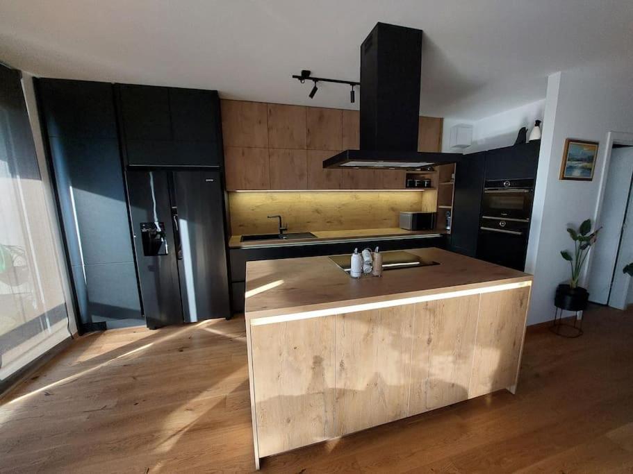 Luxury Apartment Ljubljana Extérieur photo